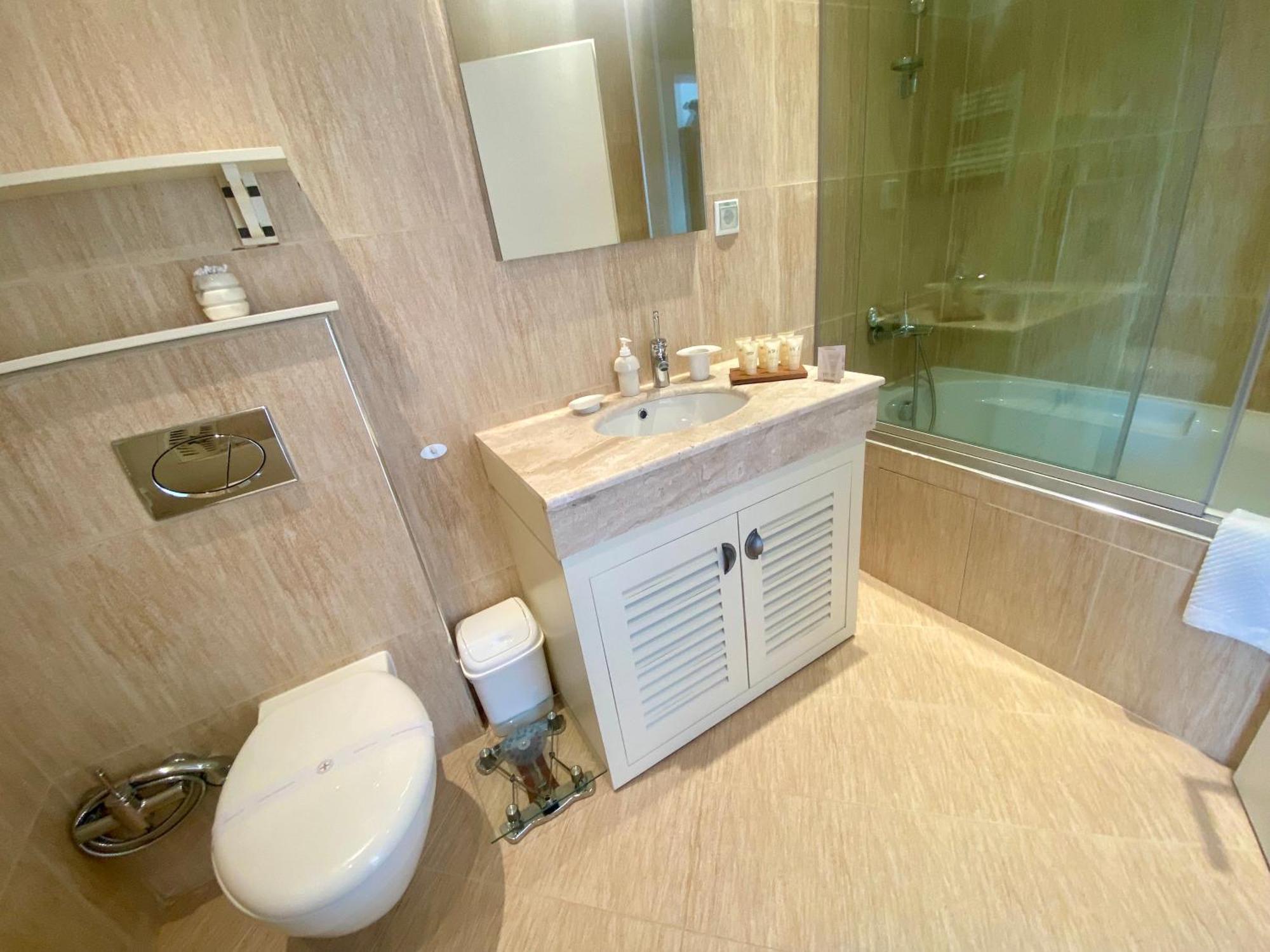 Luxury Penthouse With A Lavish Spa And 2 En-Suite Bedrooms Bansko Exterior foto